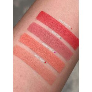 mua blushed matte powder rose tea (2)